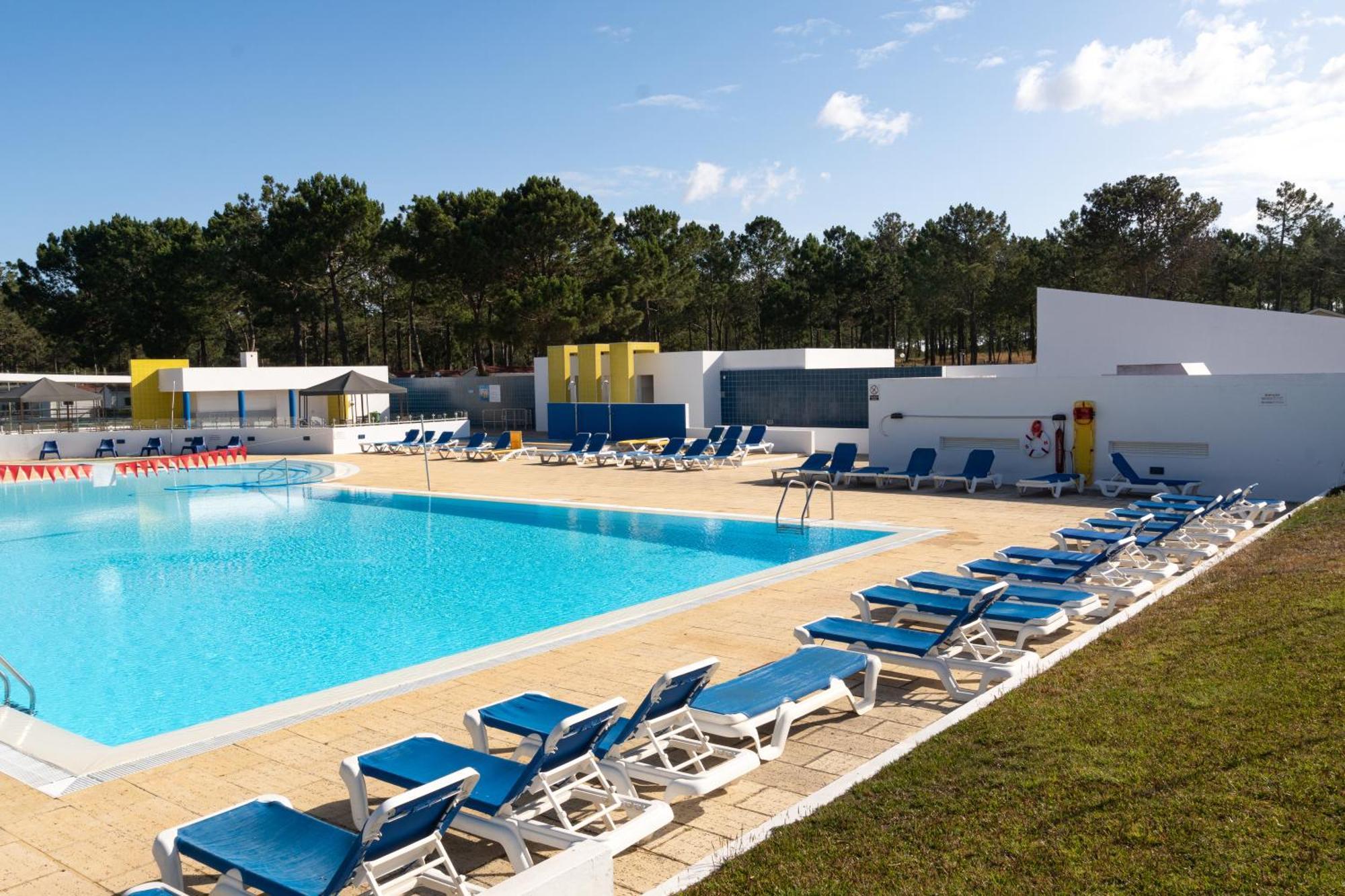 Hotel Parque De Campismo Orbitur Sitava Milfontes à Malhadinhas Extérieur photo