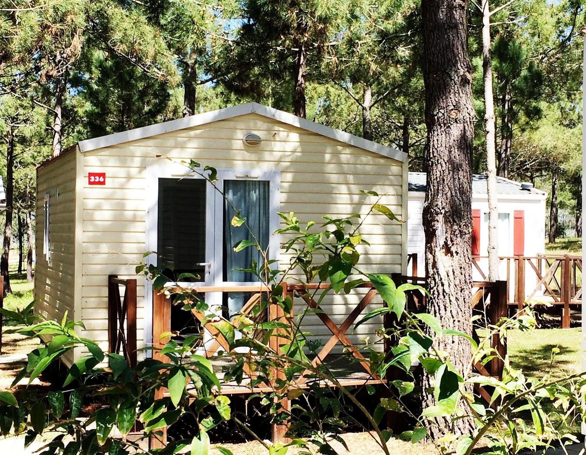 Hotel Parque De Campismo Orbitur Sitava Milfontes à Malhadinhas Extérieur photo